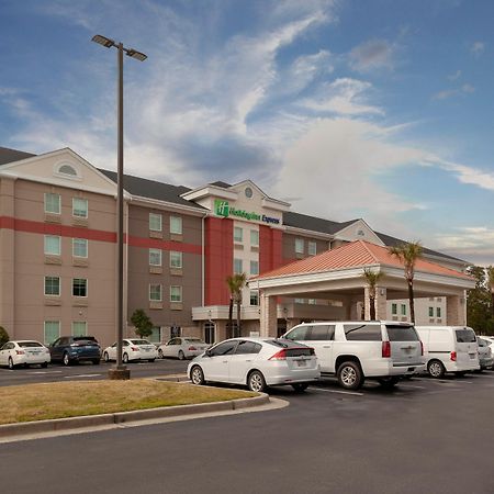 Holiday Inn Express Myrtle Beach-Broadway At The Beach By Ihg Екстериор снимка