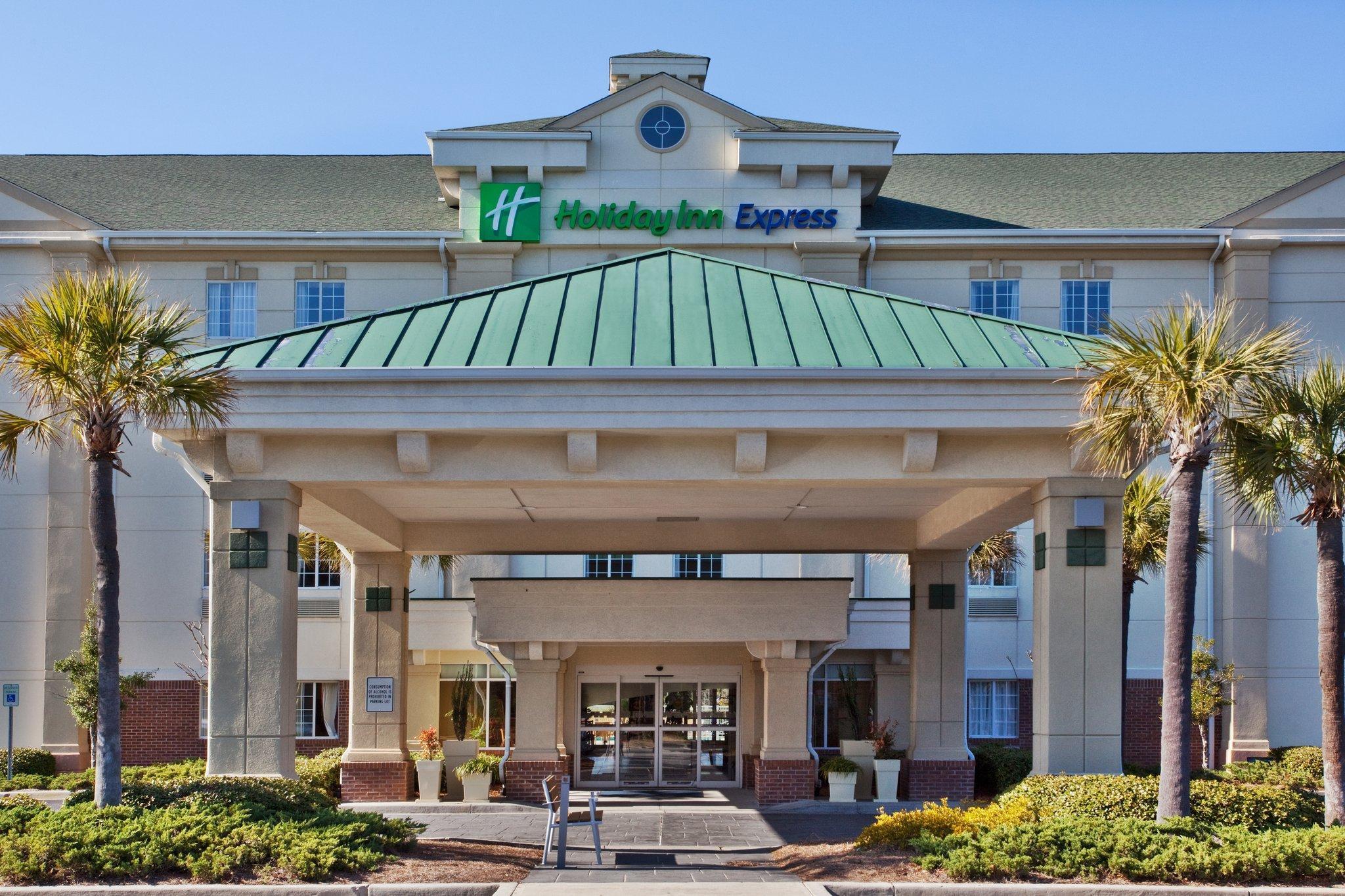 Holiday Inn Express Myrtle Beach-Broadway At The Beach By Ihg Екстериор снимка