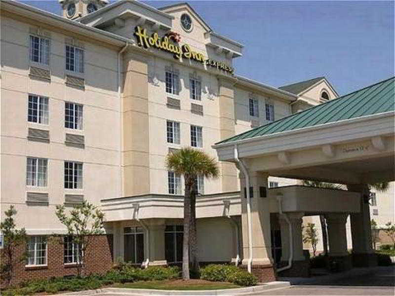 Holiday Inn Express Myrtle Beach-Broadway At The Beach By Ihg Екстериор снимка