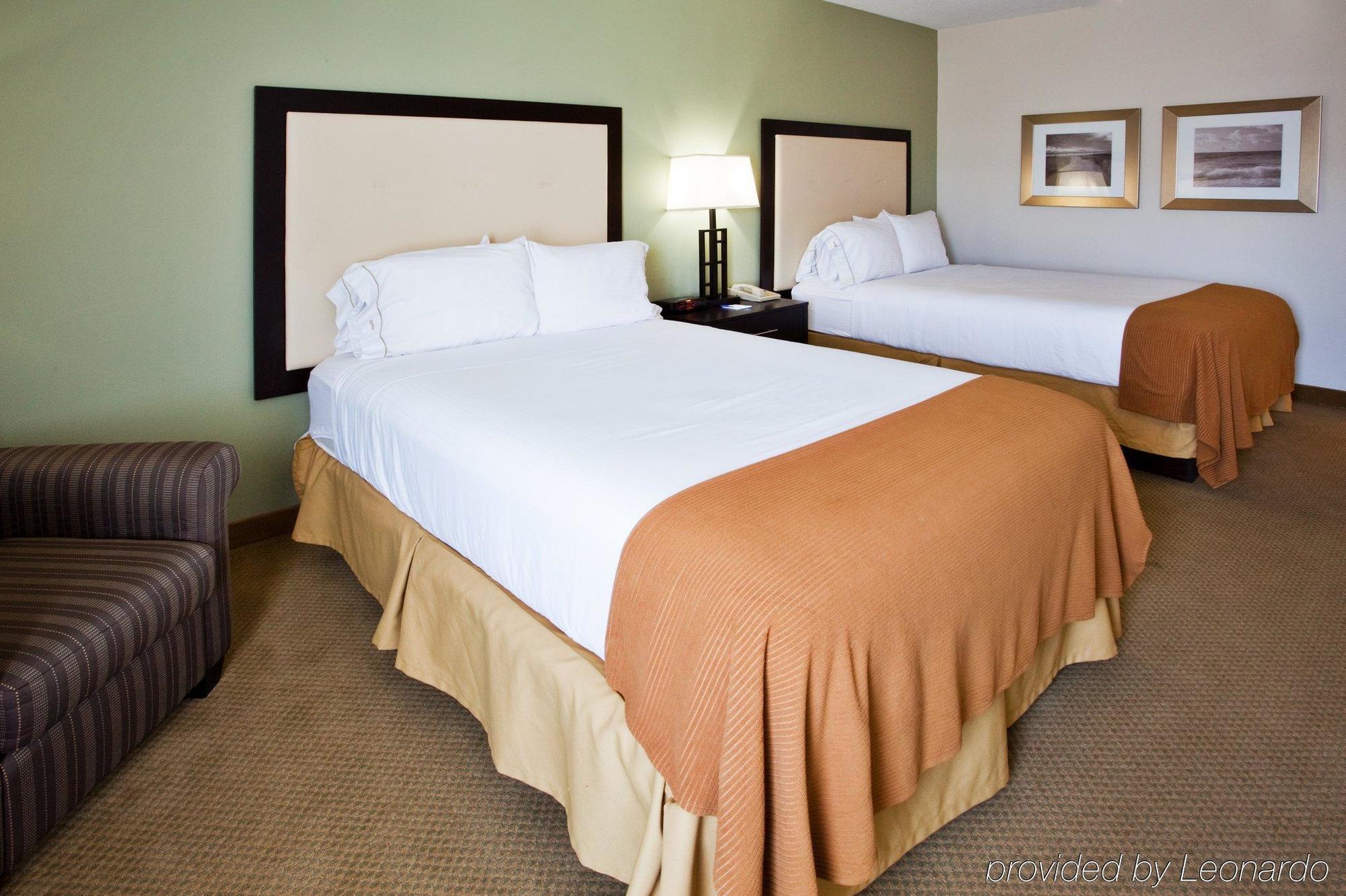 Holiday Inn Express Myrtle Beach-Broadway At The Beach By Ihg Екстериор снимка