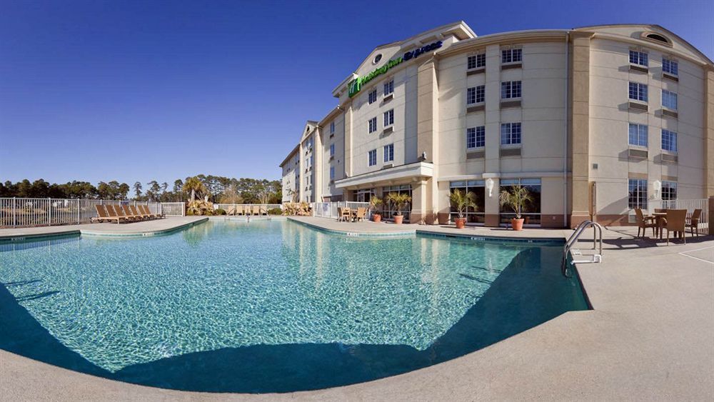 Holiday Inn Express Myrtle Beach-Broadway At The Beach By Ihg Екстериор снимка