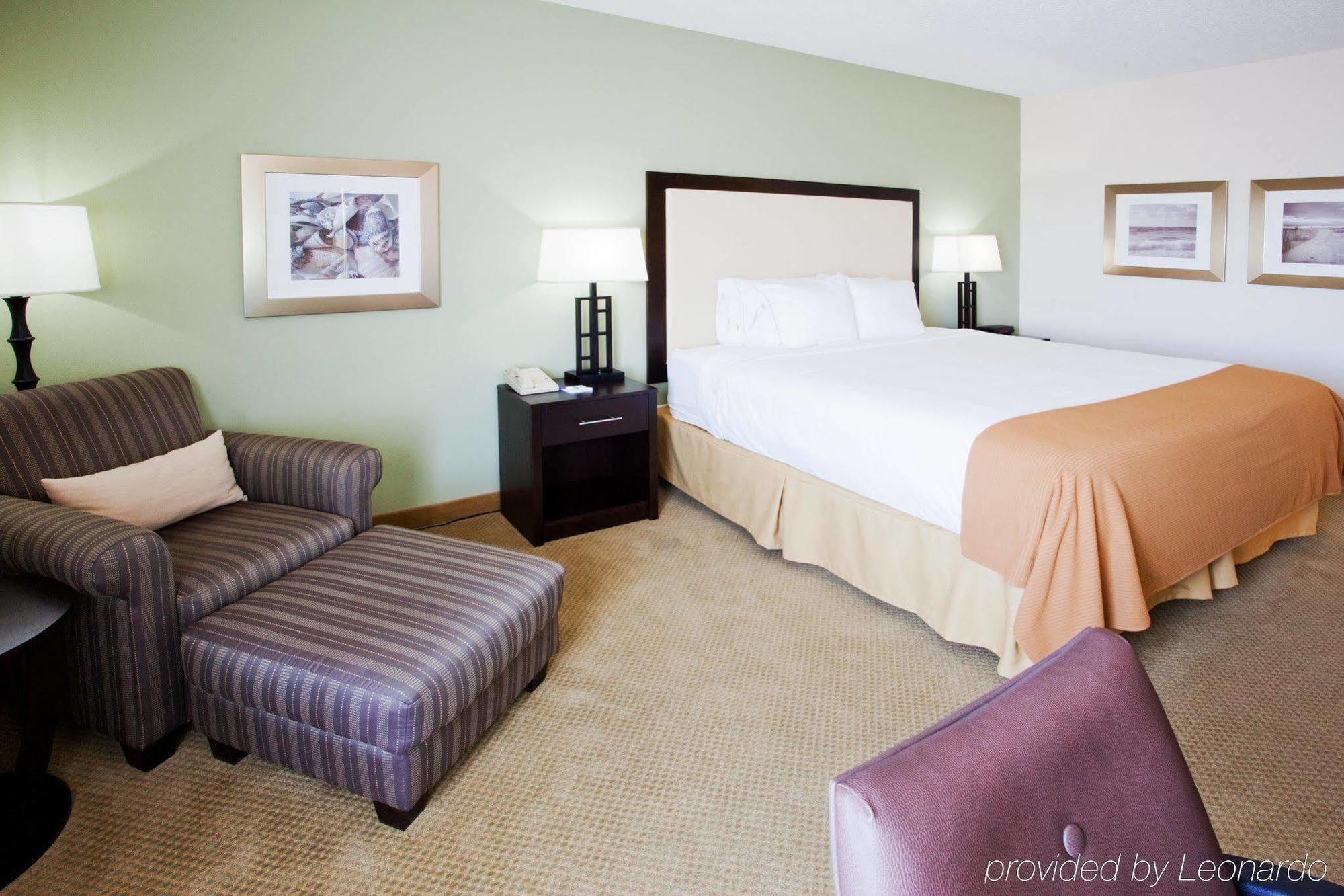 Holiday Inn Express Myrtle Beach-Broadway At The Beach By Ihg Екстериор снимка